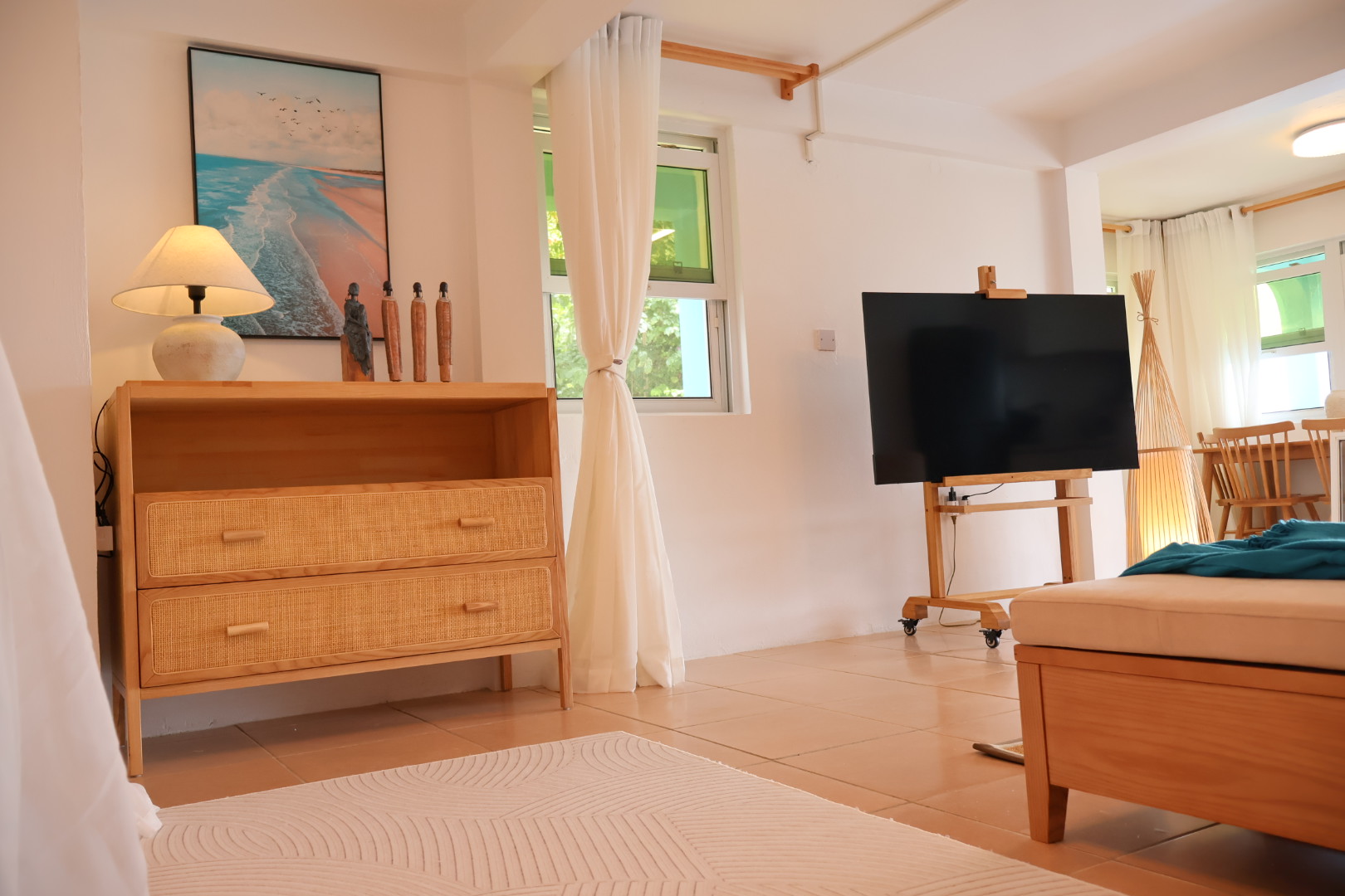 Deluxe suite blue whale villa